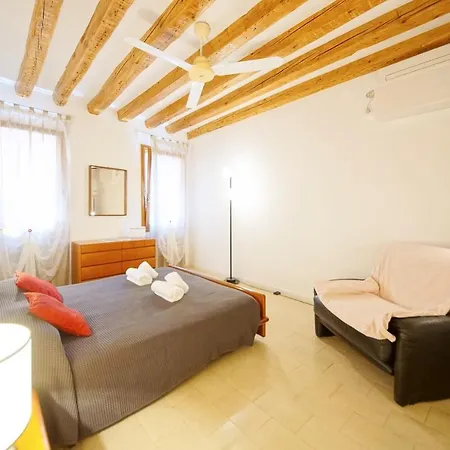 Dolcevita Apartments N 489 San Marco Venetië Buitenkant foto